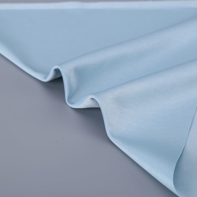 クリーンルームのためのカスタマイズされたサイズの非編まれたMicrofiberの布の高いクリーニングの能力